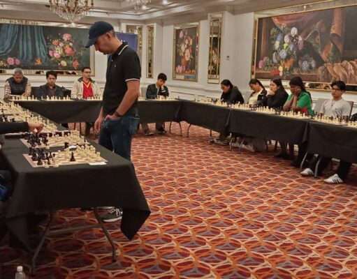 Simultáneas dadas por el GM Leinier Dominguez
